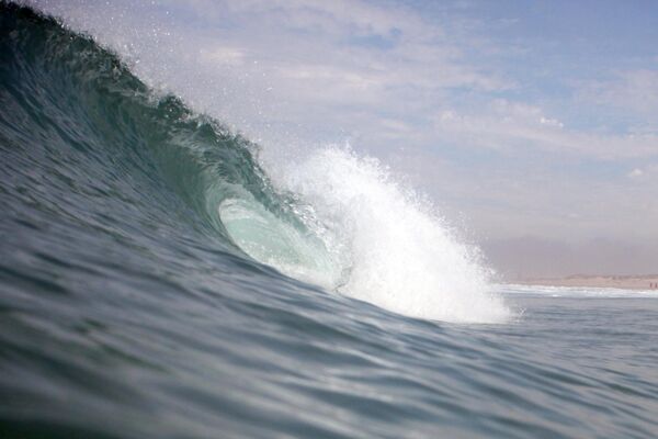 Welle surfspots spanien