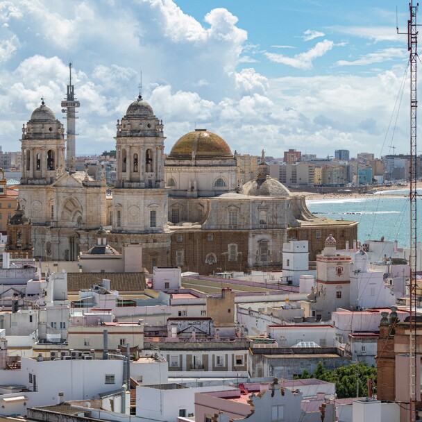 Historische Bauwerke in der Altstadt von Cádiz