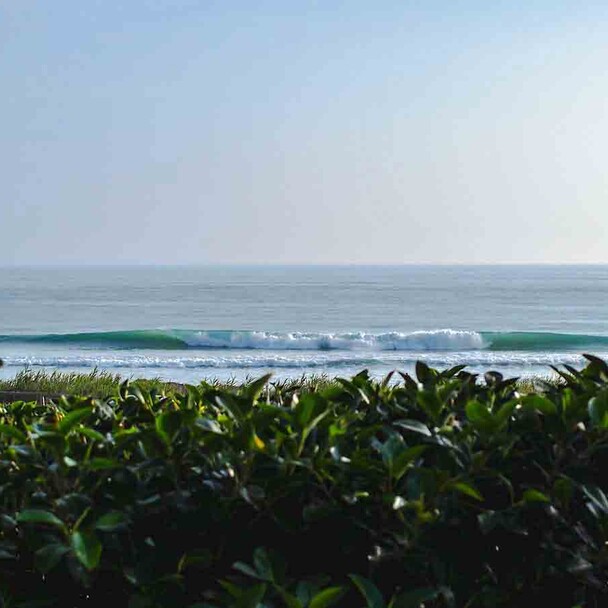 A-frame wave in El Palmar