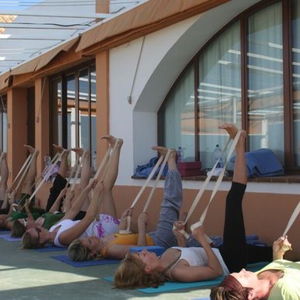 A-Frame Story, yoga course in 2007