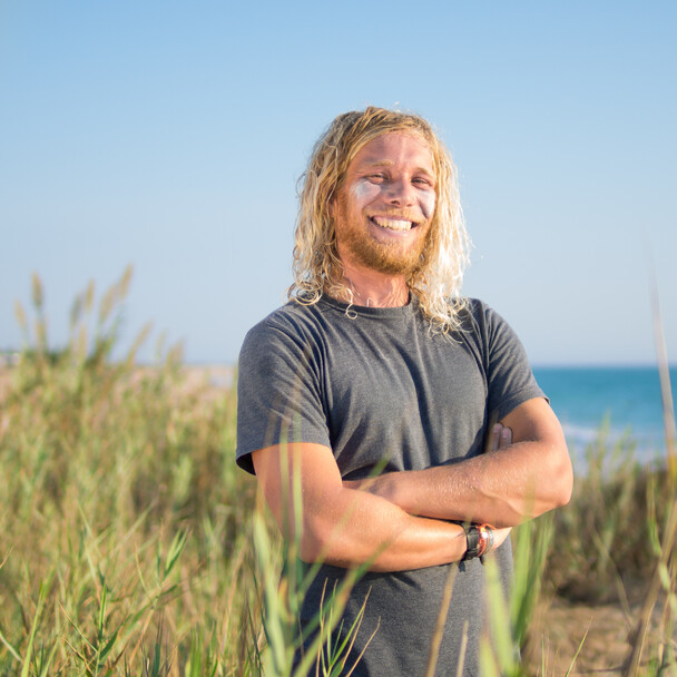 A-Frame surf instructor Linus