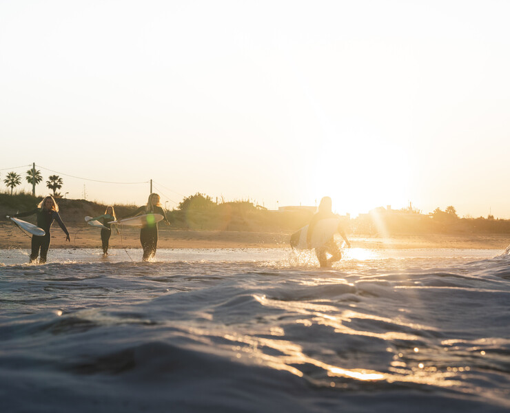 Salty Sisters Surf Retreat, surf camp for women